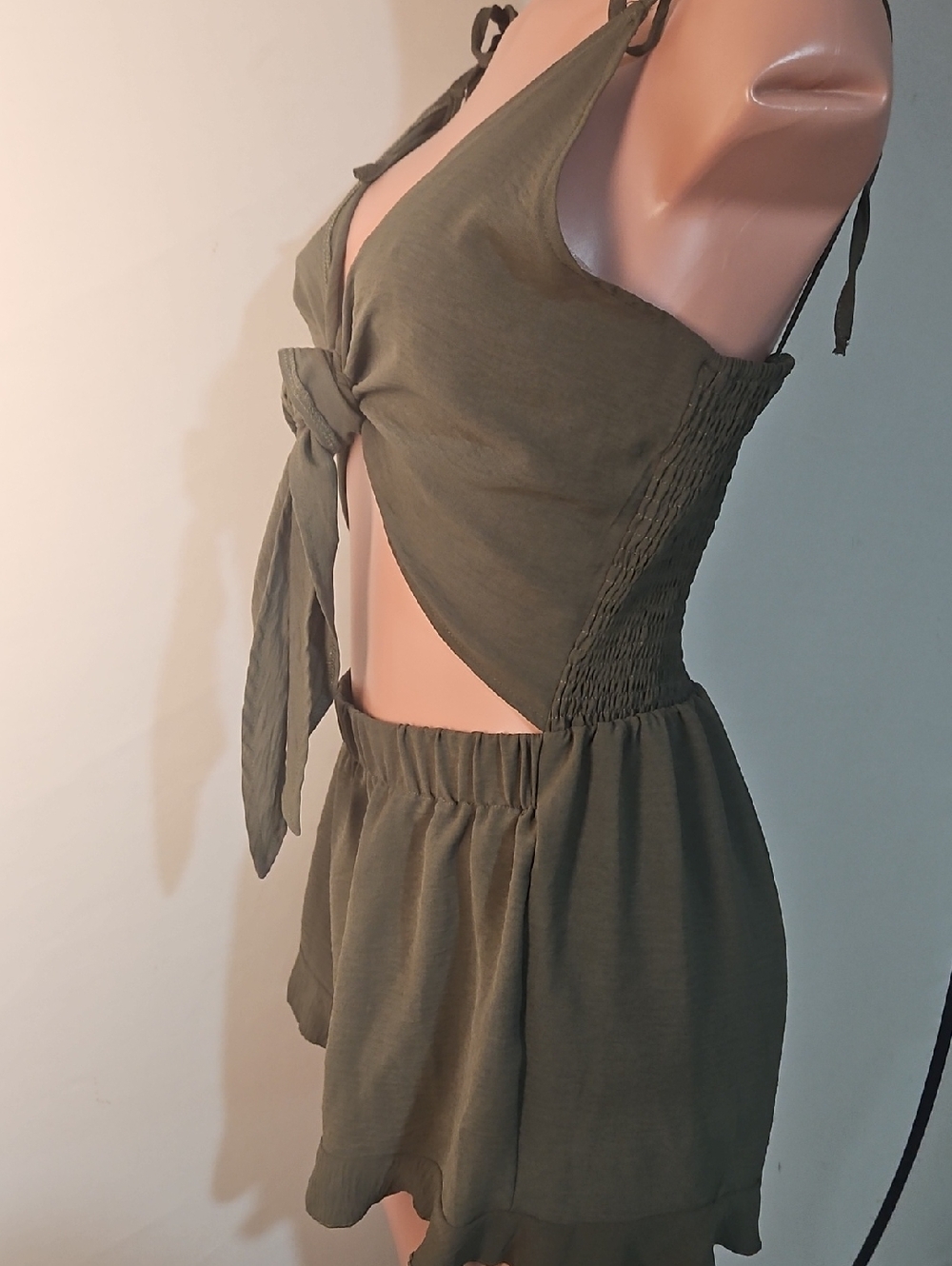 SHEIN Olive Green Tie-Front Cutout Romper